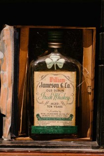 Friend at hand belfast whiskey shop